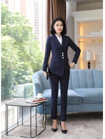 女式三?？蹢l紋西裝藏藍色