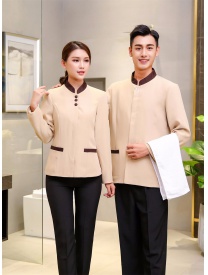 保潔服女式三?？勰惺揭涣？?米黃